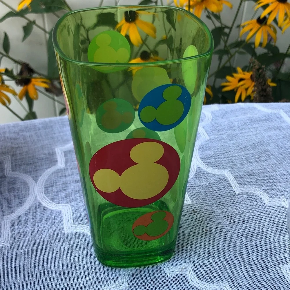 Disney lot mickey
